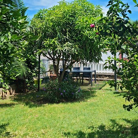 Zoizo Vert - Studio Au Calme Avec Jardin - St Leu Saint-Leu Bagian luar foto